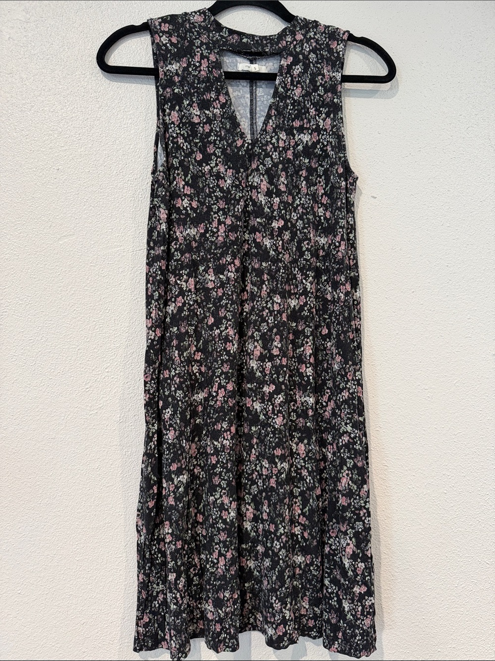 Maurices Sleeveless Black Floral Dress